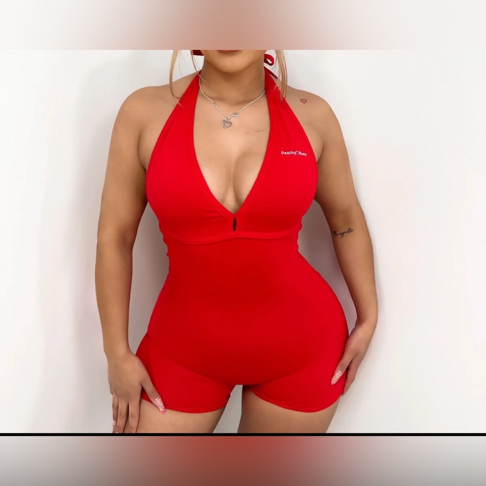 Peachy Bunz Red Halter Fashion Romper w/ Bum Scrunch Size Large